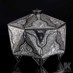 Большая шкатулка для украшений